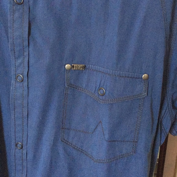 Short sleeve INC shirt. - Picture 2 of 7